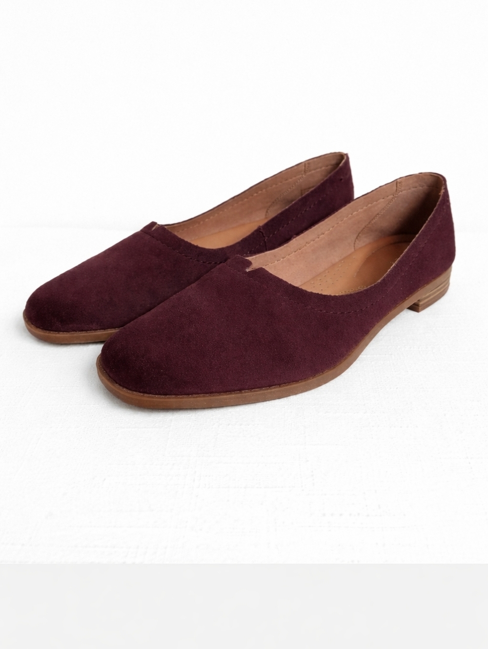 Clarks Pure Walk Flats Burgundy Suede Women’s Size 9 Comfort Slip On